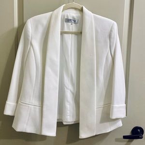 Women’s White Blazer Thick Jacket Size Medium